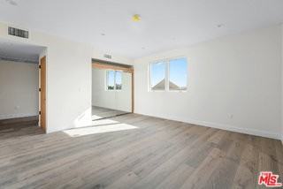 1429 S Bedford St #301 - Photo 4 of 8