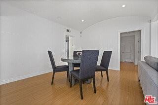 232 S Crescent Dr - Photo 2 of 8