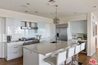 1815 N Crescent Heights Blvd - Photo 5 of 8