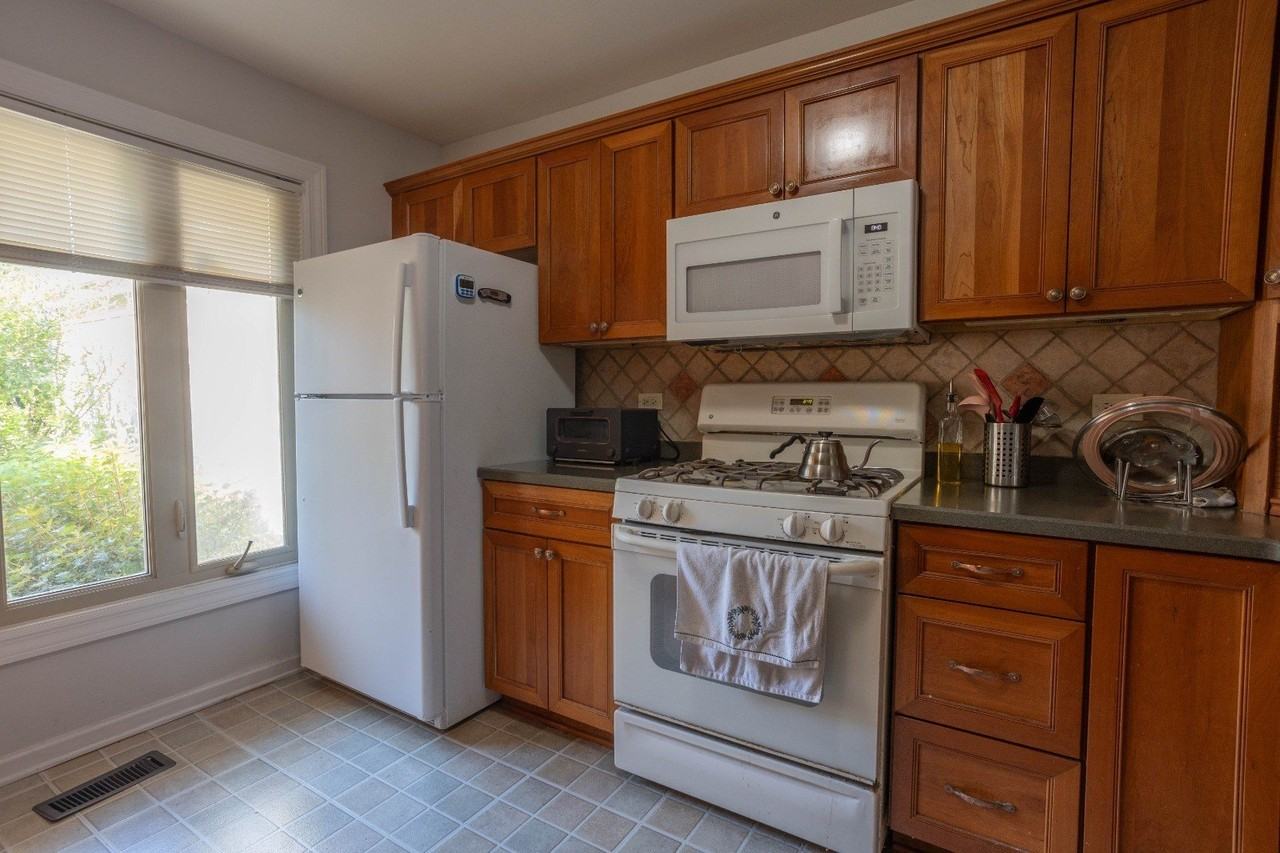296 Tanager Ct - Photo 4 of 16