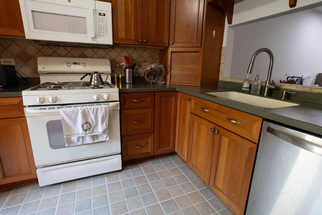 296 Tanager Ct - Photo 5 of 16