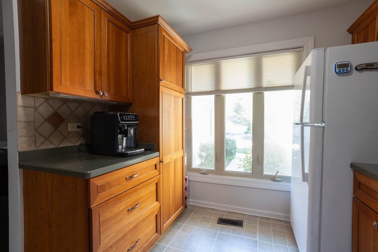 296 Tanager Ct - Photo 6 of 16
