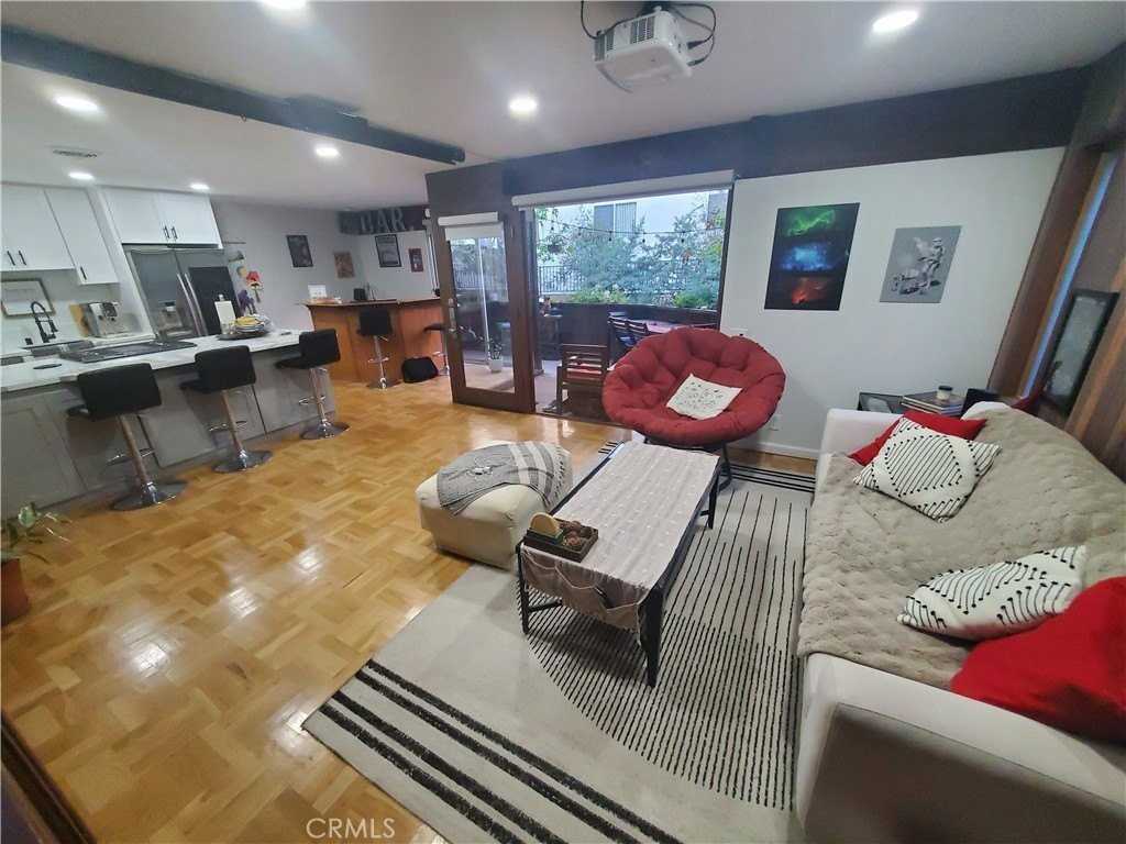 11616 Chenault St #4 - Photo 4 of 21