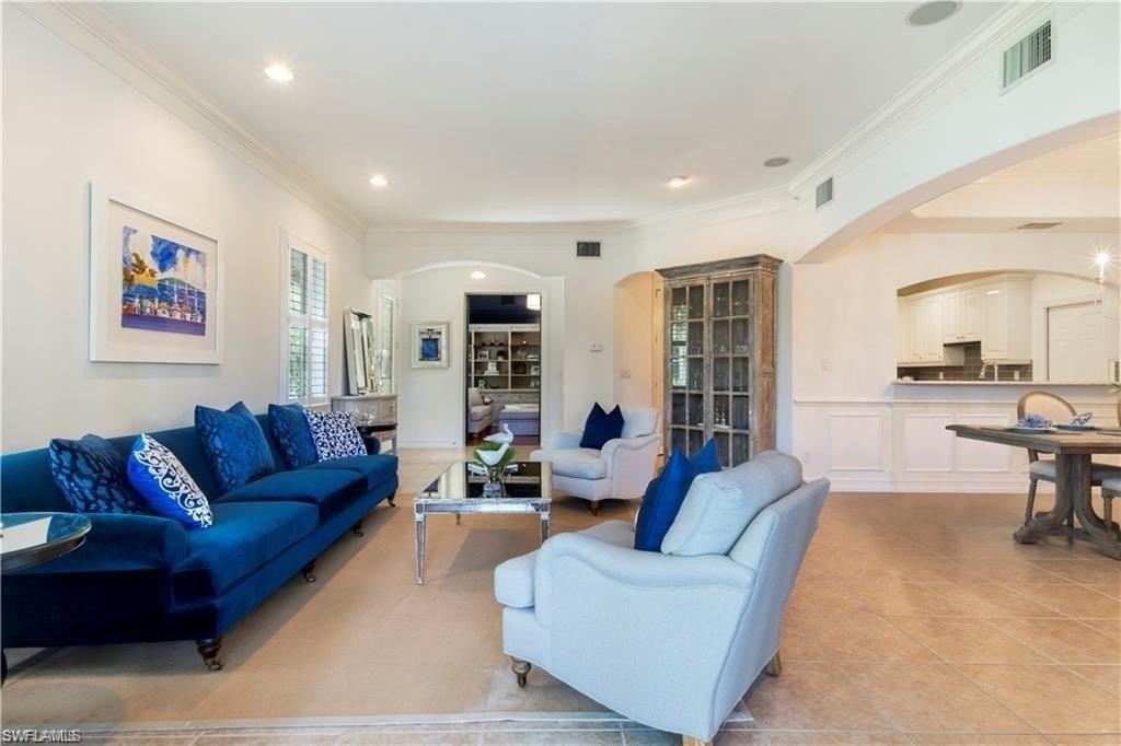 2864 Tiburon Blvd E #101 - Photo 3 of 23