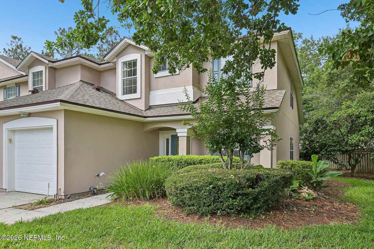 2426 Old Pine Trl - Photo 2 of 33