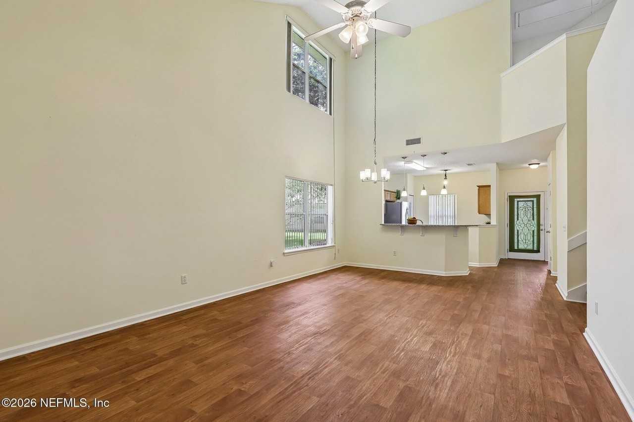 2426 Old Pine Trl - Photo 4 of 33