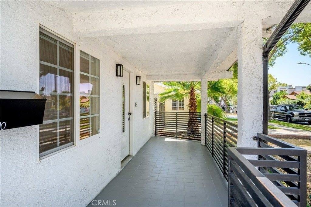 1010 Mariposa St - Photo 2 of 29