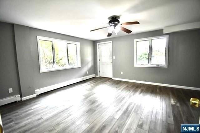 2482 5th St #B - Photo 5 of 27