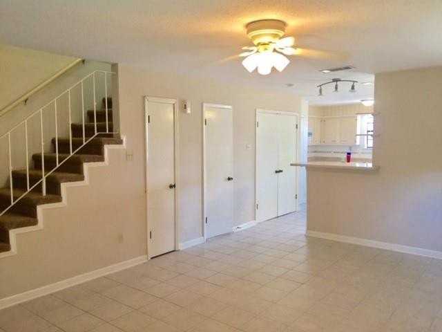 1527 Huron Ave #A - Photo 3 of 23