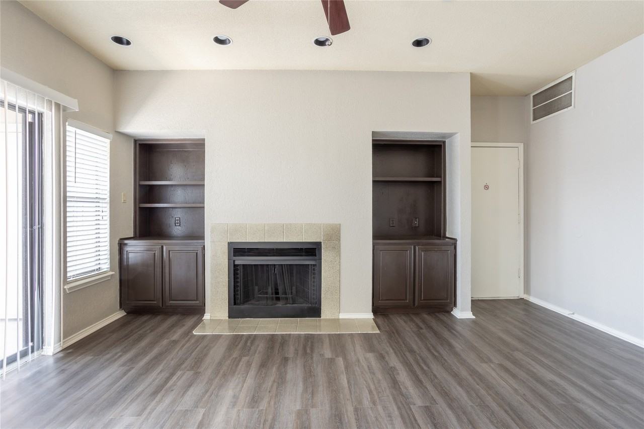 400 E Pearl St - Photo 5 of 25