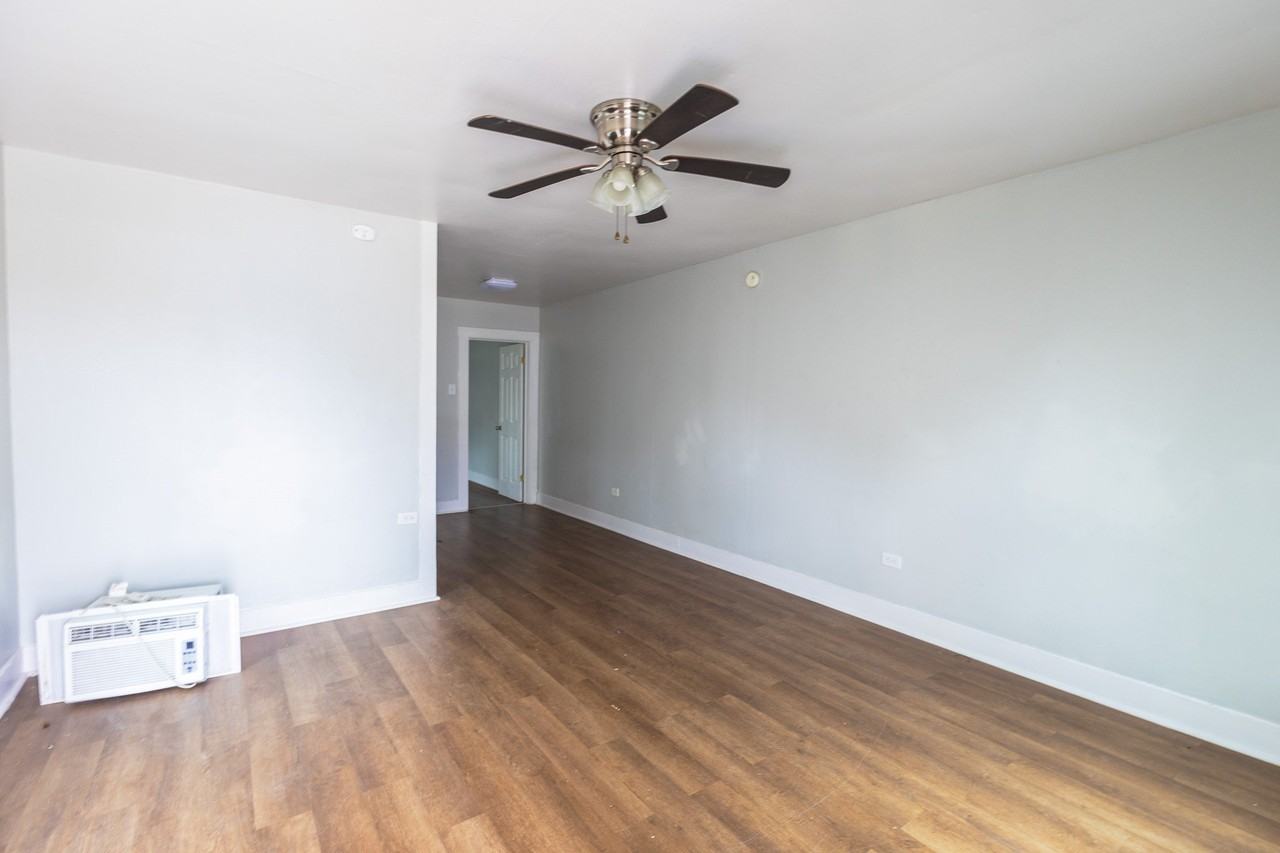 615 N 23rd St - Photo 2 of 8
