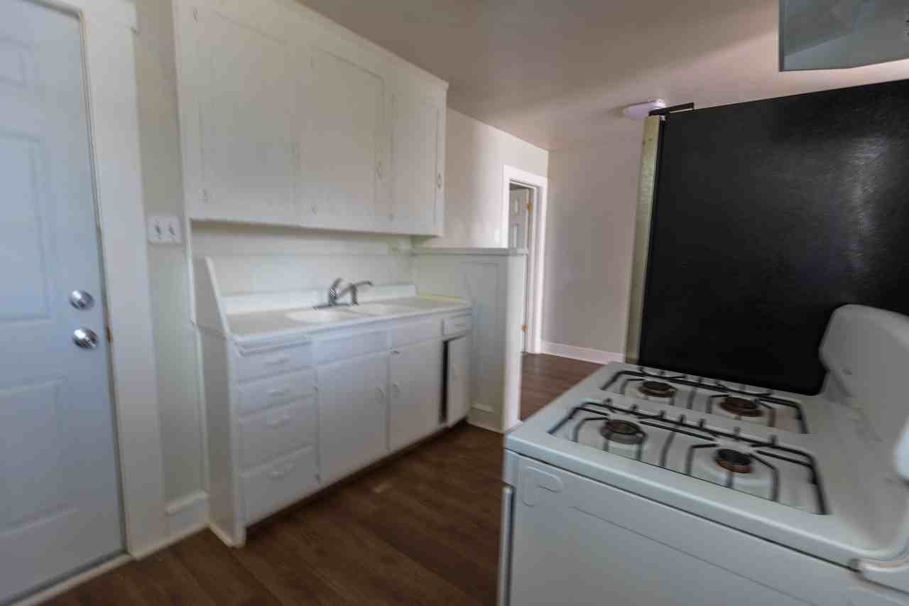 615 N 23rd St - Photo 5 of 8