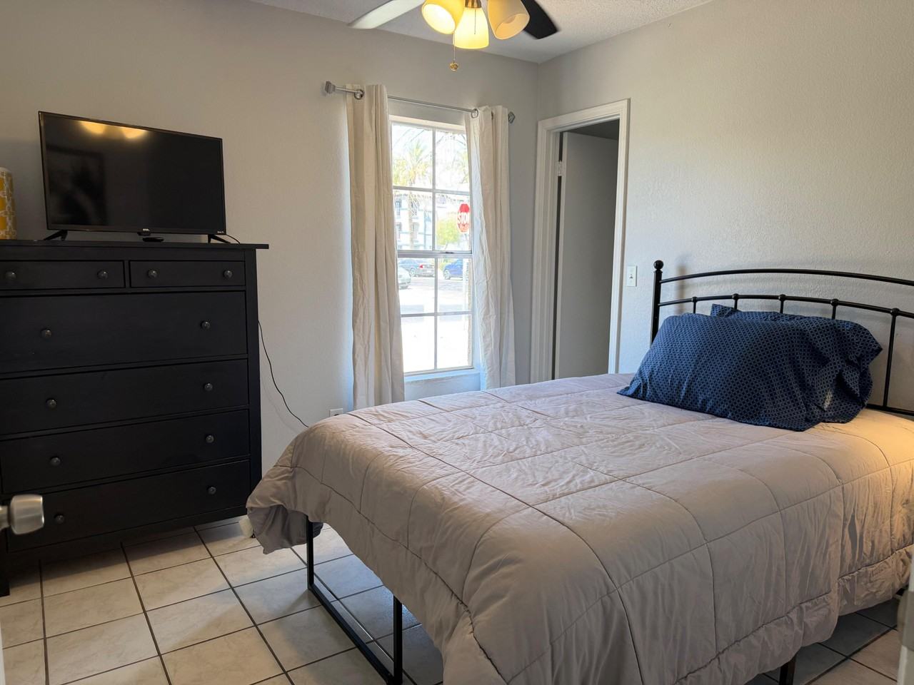 W Orange Dr - Photo 4 of 6