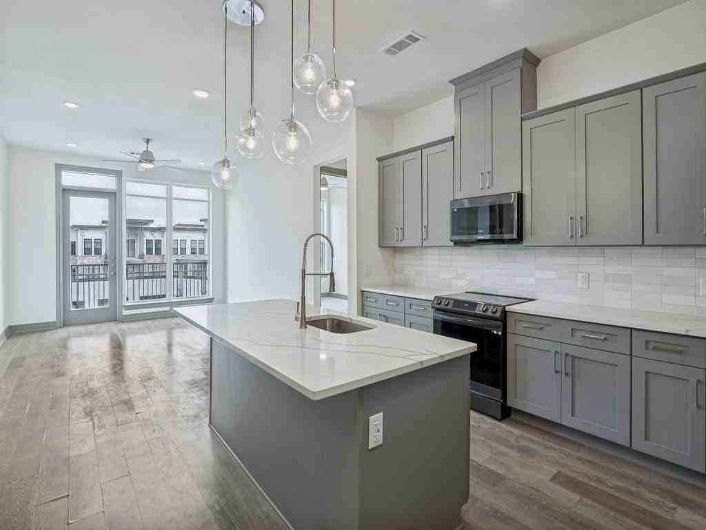 2700 Old Denton Rd #4427