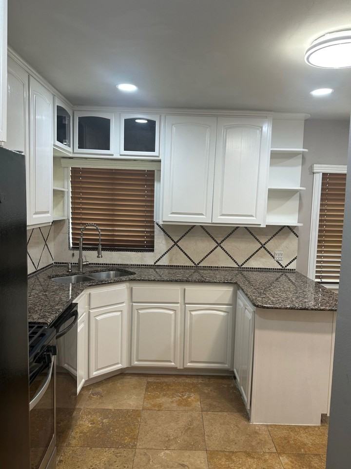 6365 Malcolm Dr - Photo 5 of 16