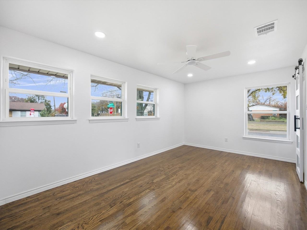 10270 Kilkenny Pl - Photo 6 of 37