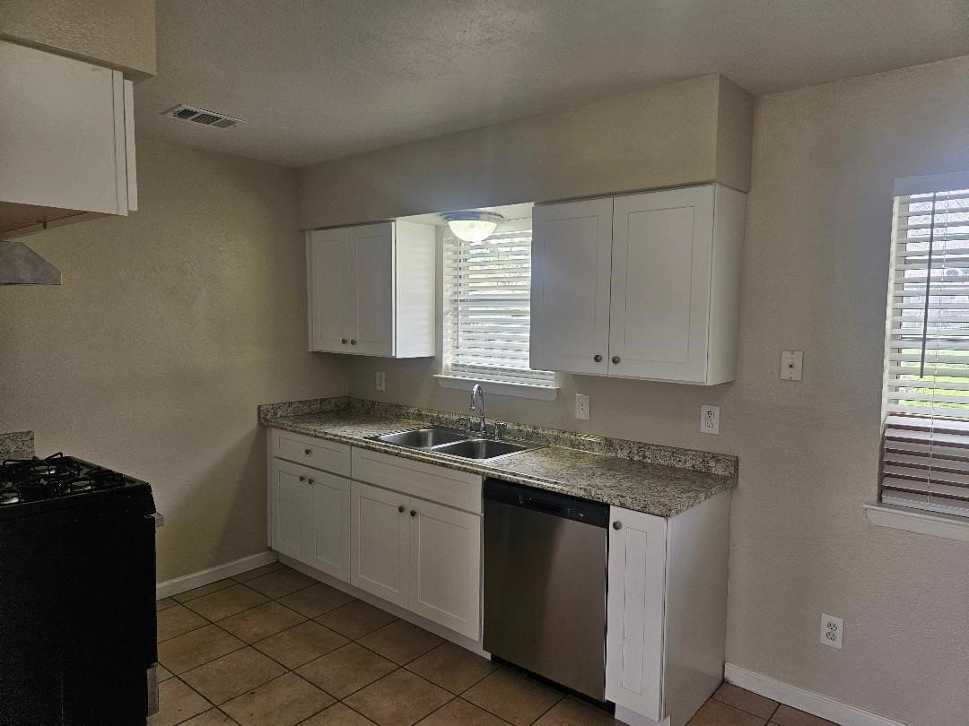 3511 Casa Ridge Dr - Photo 4 of 29