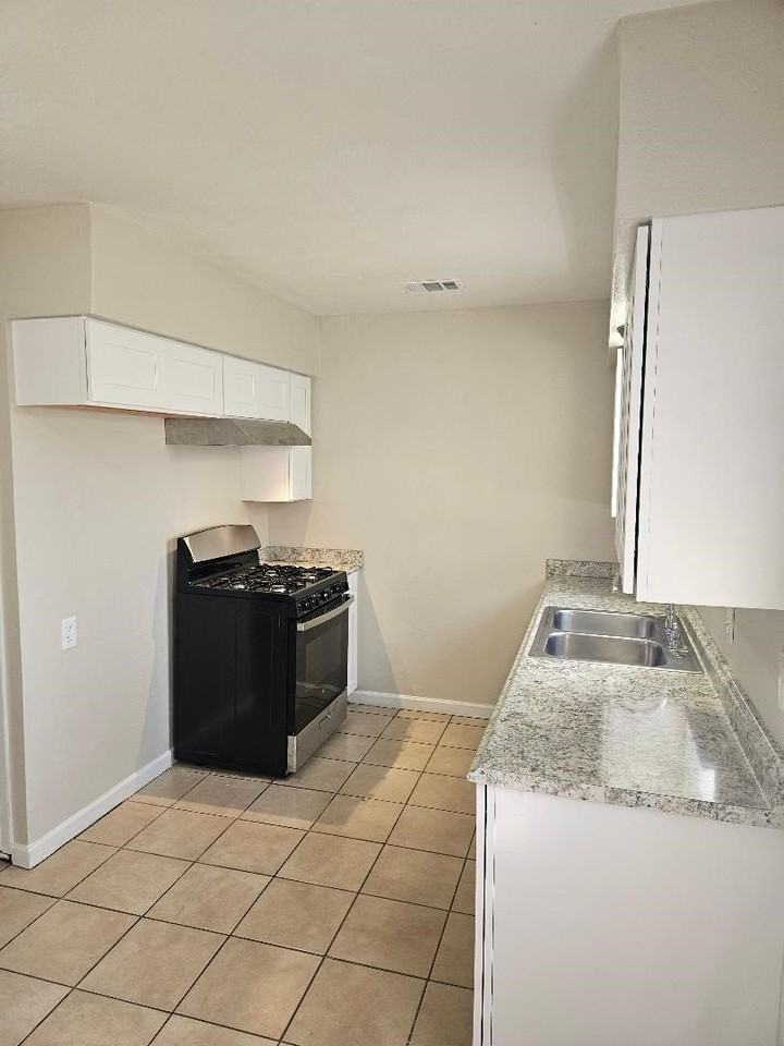 3511 Casa Ridge Dr - Photo 6 of 29