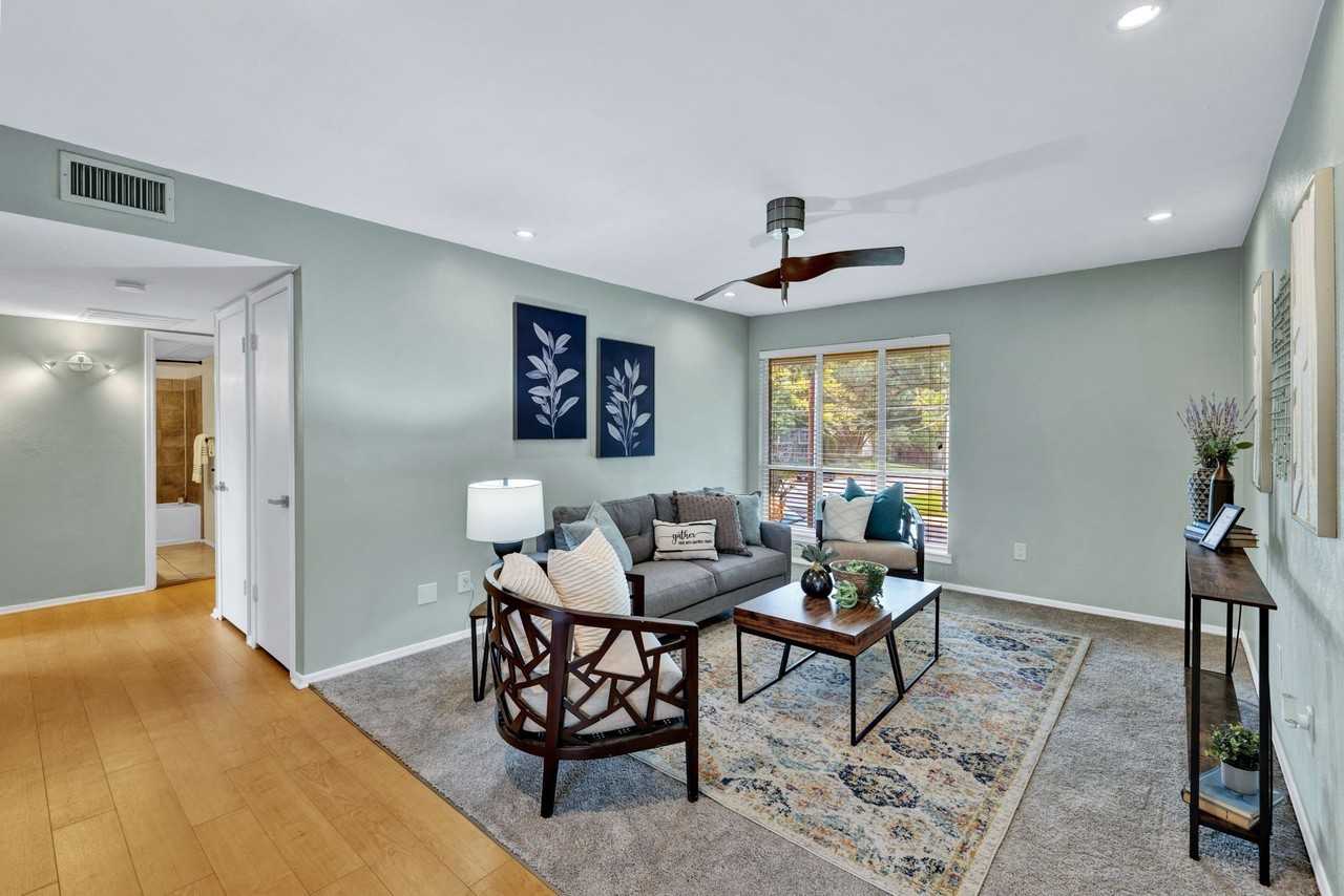 10536 Stone Canyon Rd #216 - Photo 3 of 20