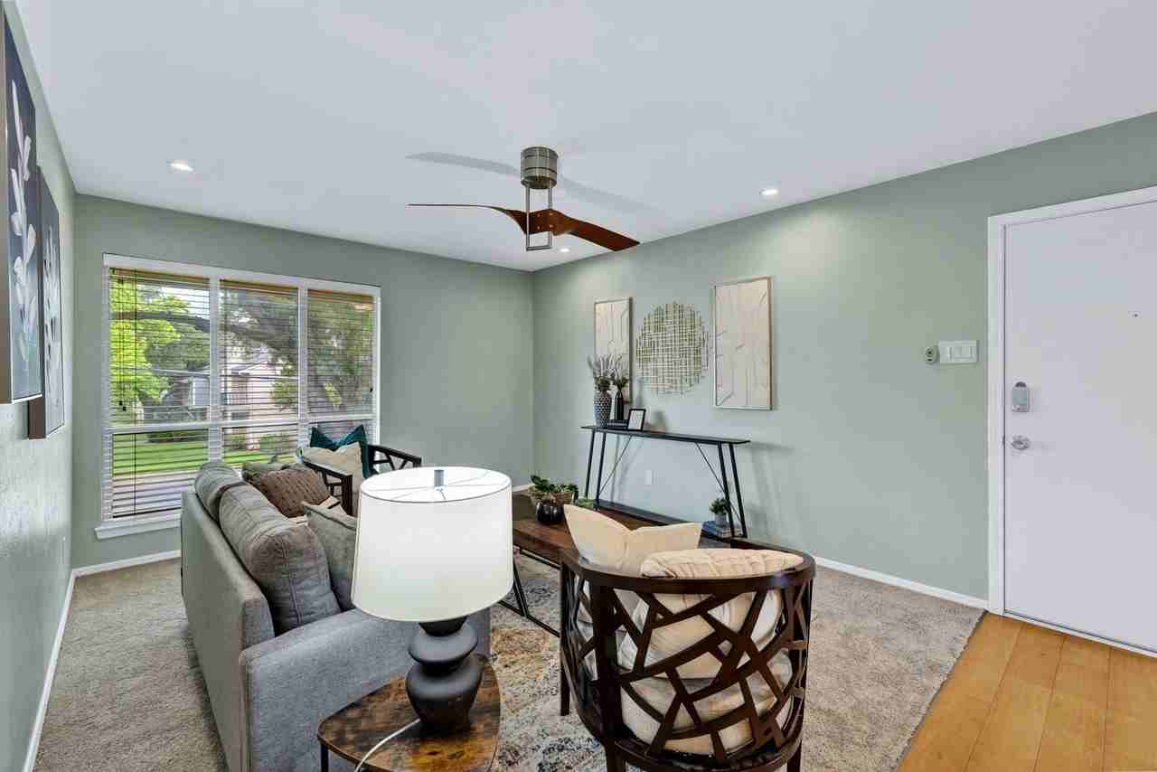 10536 Stone Canyon Rd #216 - Photo 4 of 20