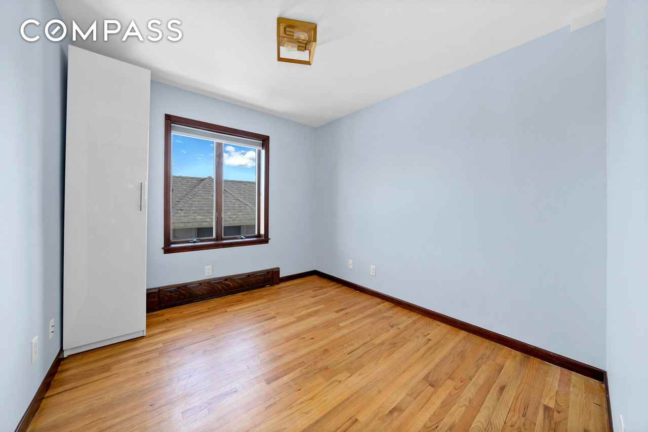 7112 14th Ave #3R - Photo 6 of 16