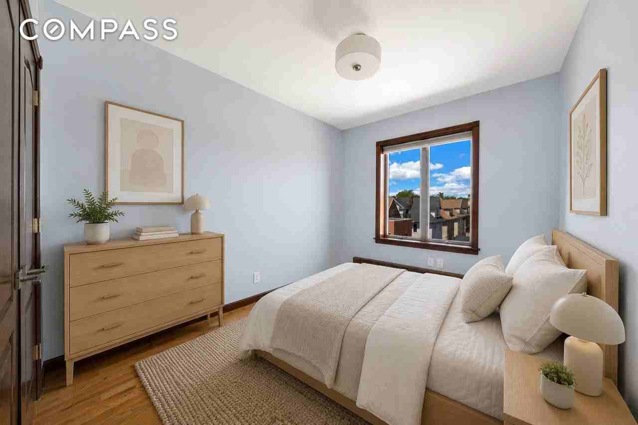 7112 14th Ave #3R - Photo 7 of 16