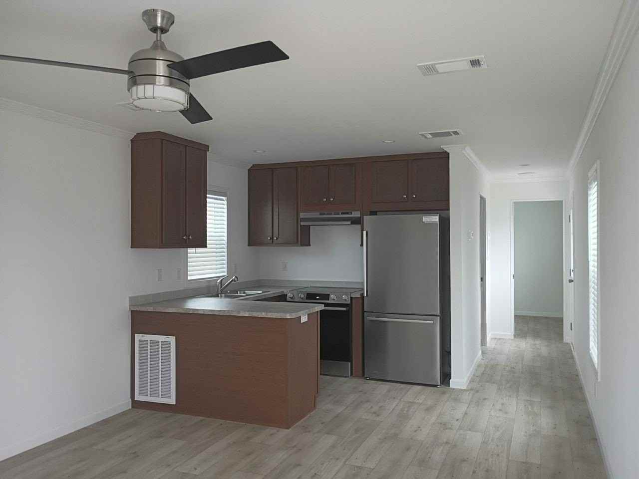 40 Lily Dr #130 - Photo 2 of 8