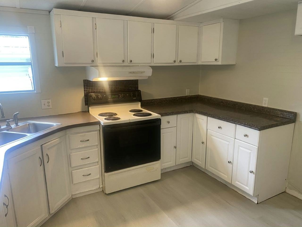 1910 Enterprise Ave #15 - Photo 4 of 15