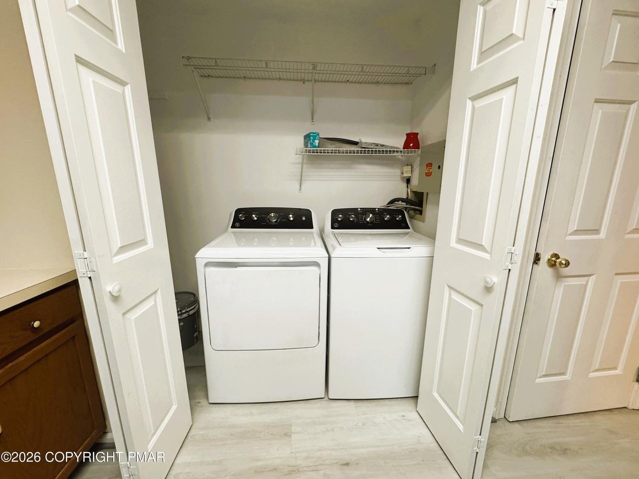 124 Eaglesmere Cir #20 - Photo 6 of 25