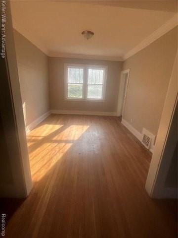 9844 Woodrow Wilson St - Photo 3 of 10