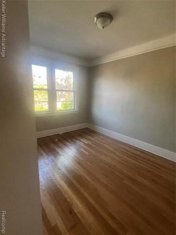 9844 Woodrow Wilson St - Photo 6 of 10