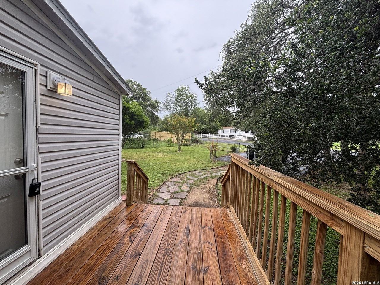 1118 Wild Persimmon St - Photo 2 of 10