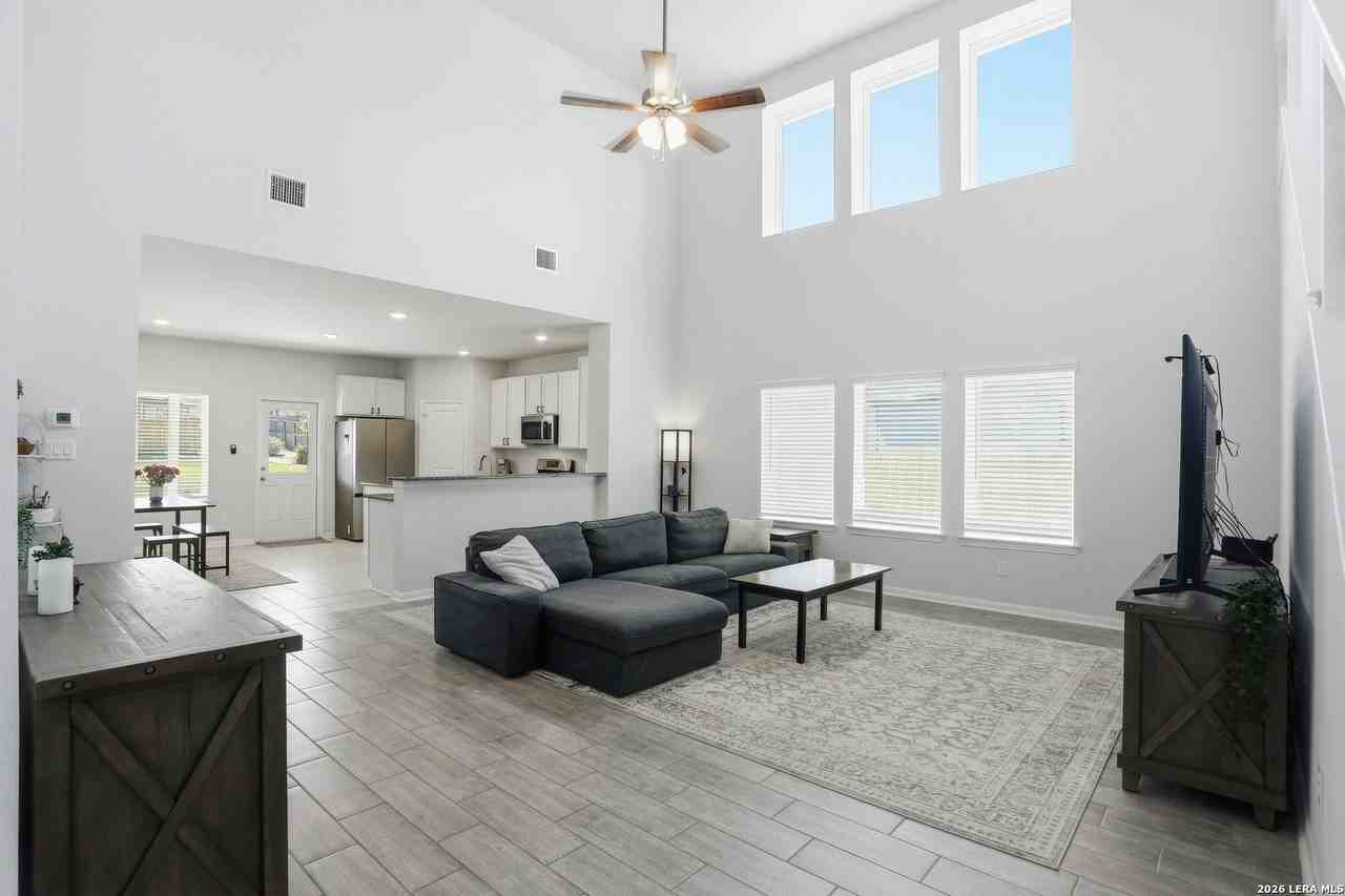 181 Josh Ln - Photo 7 of 35