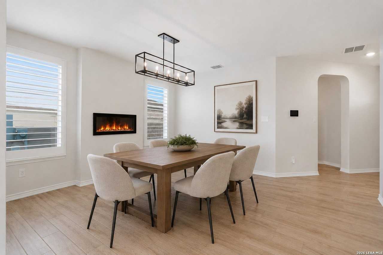 6022 Foster Bnd - Photo 3 of 39