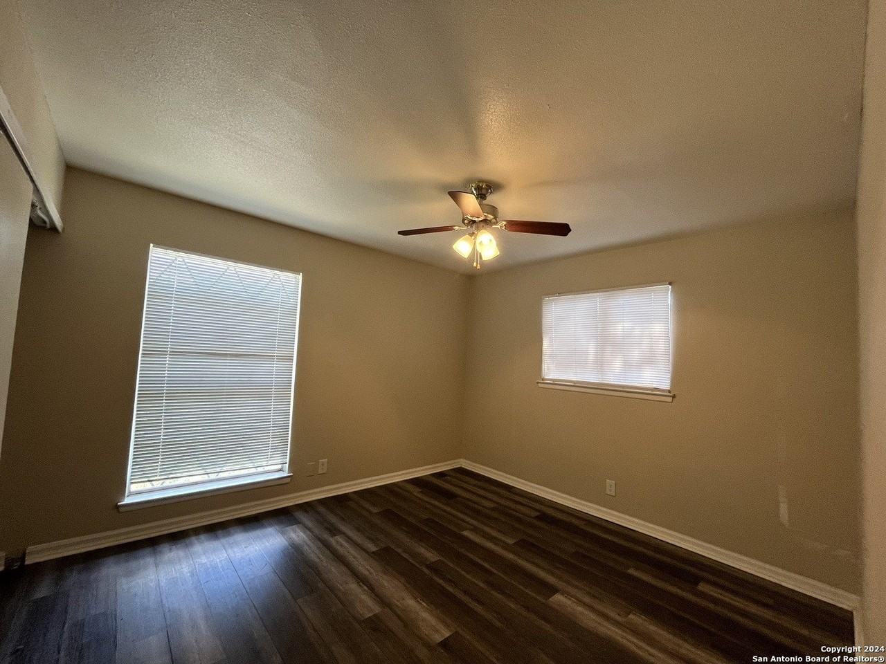 5922 Castle Hunt - Photo 6 of 13