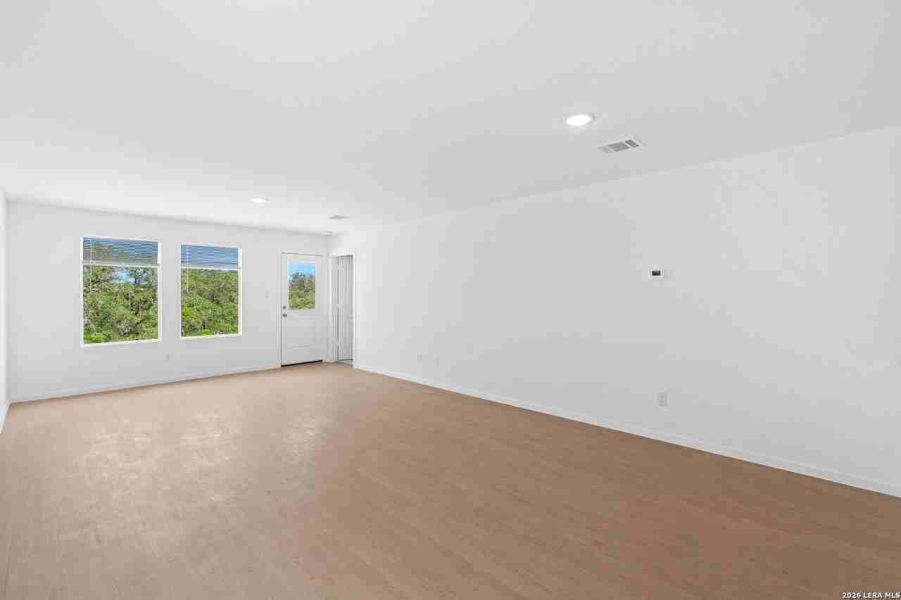 3913 Glade Crk - Photo 6 of 16
