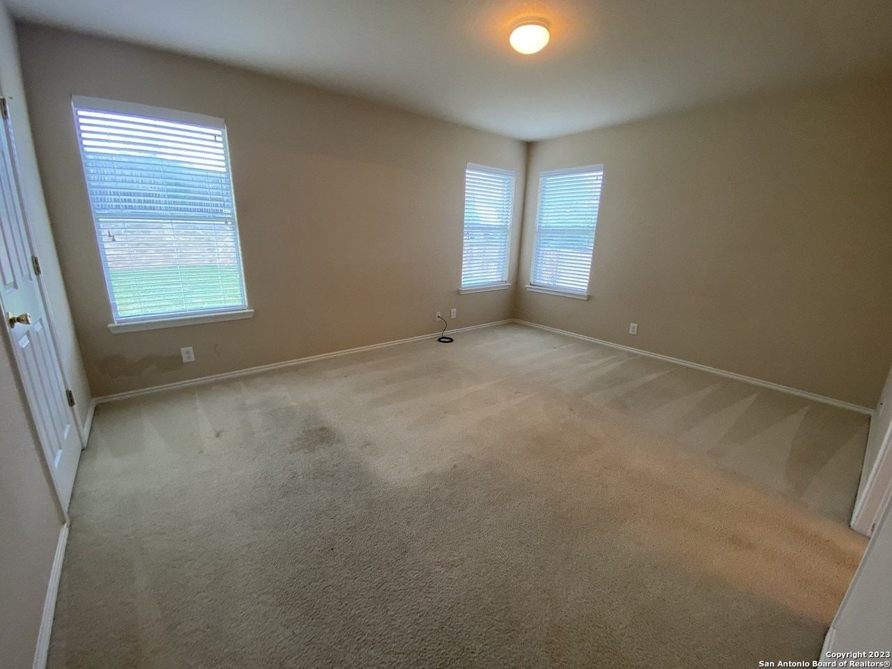 7811 Fort Allen - Photo 5 of 22