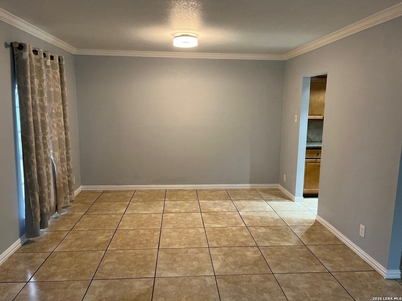 3650 Mapleton St - Photo 4 of 12