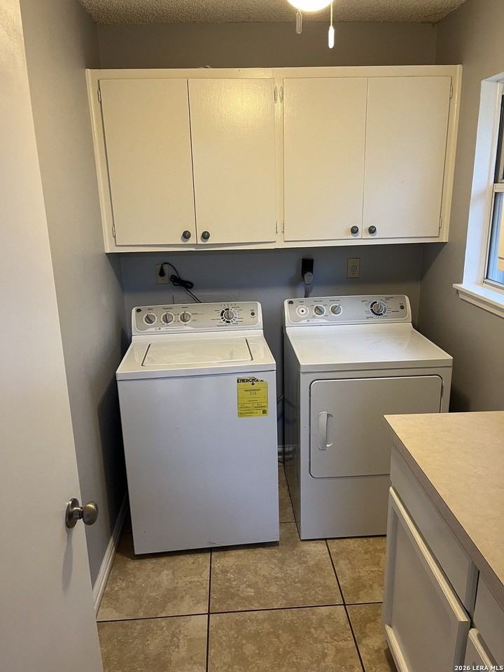 3650 Mapleton St - Photo 6 of 12