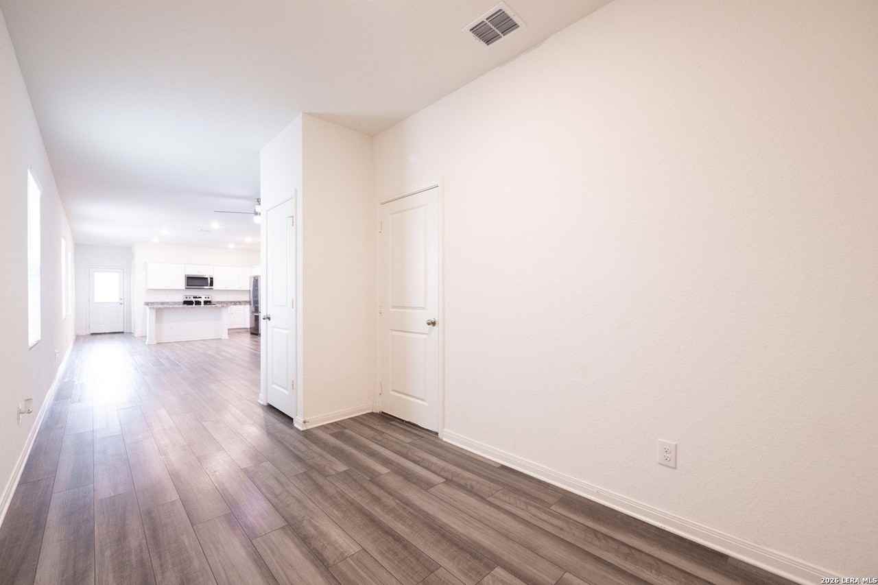 14423 Bonito Loop - Photo 5 of 24