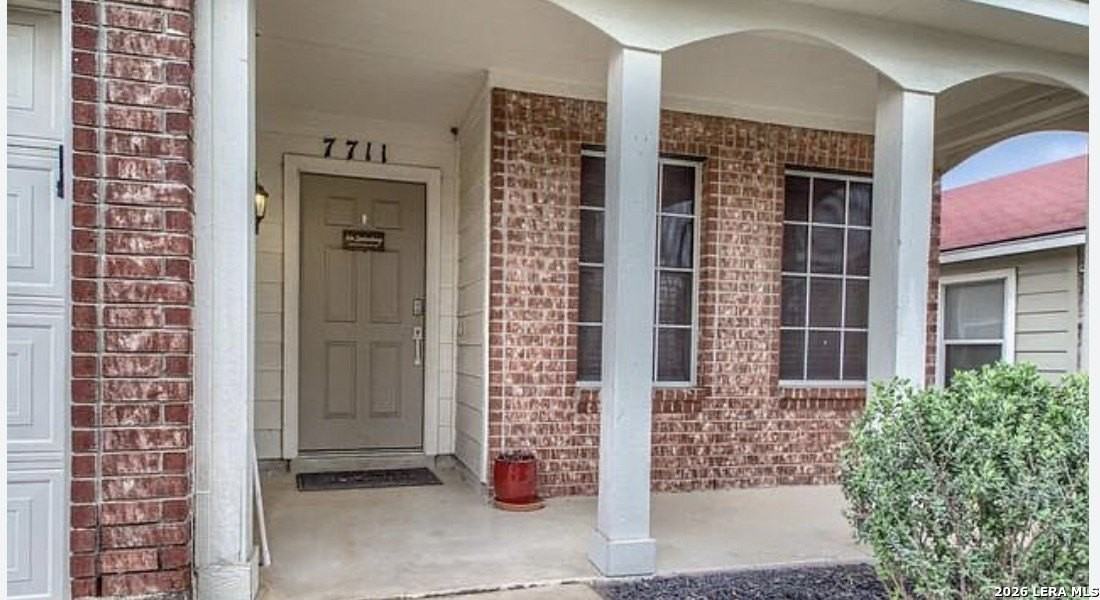 7711 Parkwood Way