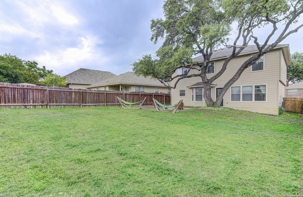 10614 Black Wolf Bay - Photo 3 of 29