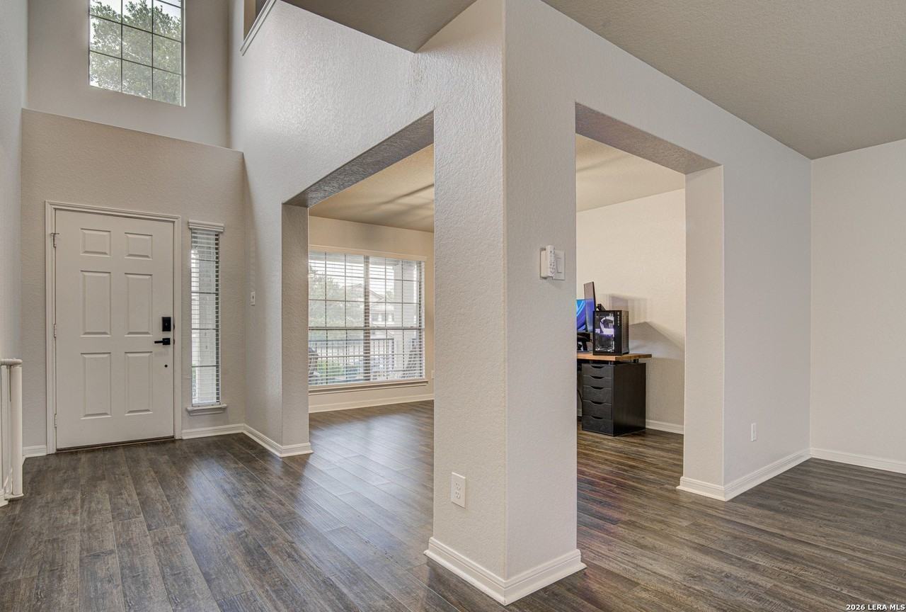 10614 Black Wolf Bay - Photo 5 of 29