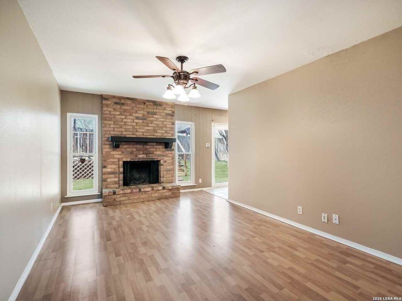 4971 Dare Ln - Photo 5 of 18