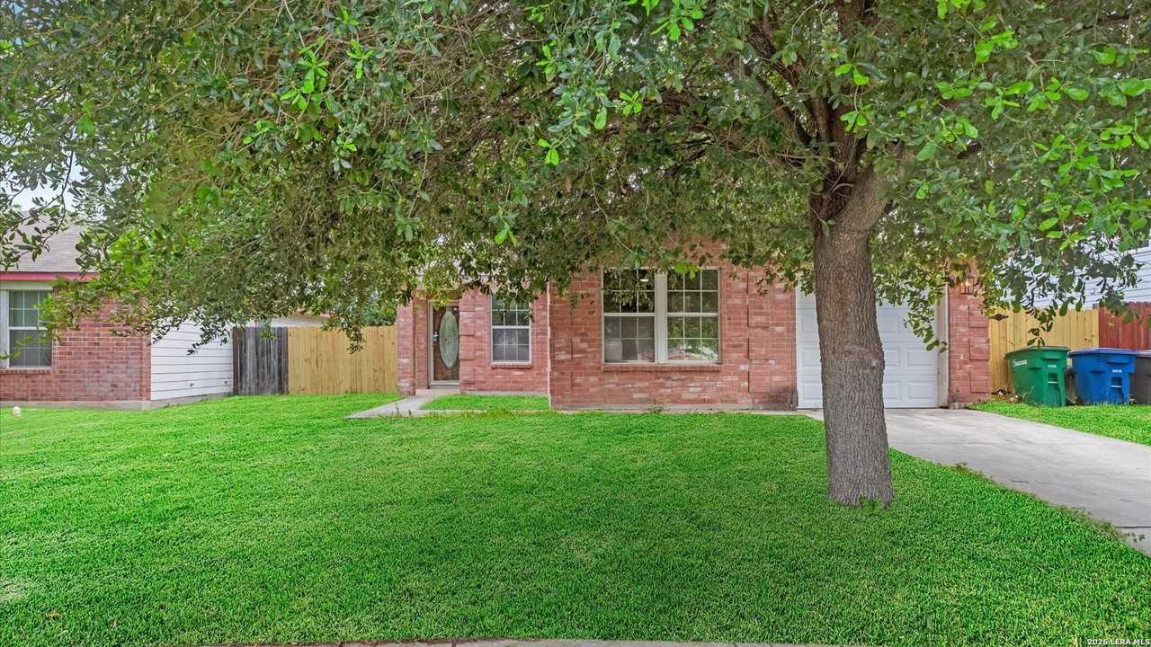 6023 Lake Victoria St - Photo 2 of 18