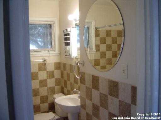 454 Sharon Dr - Photo 6 of 13
