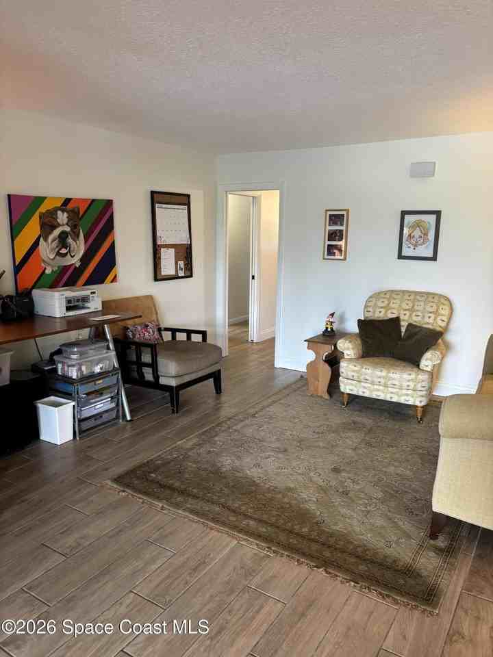 531 Inverness Ave - Photo 7 of 29