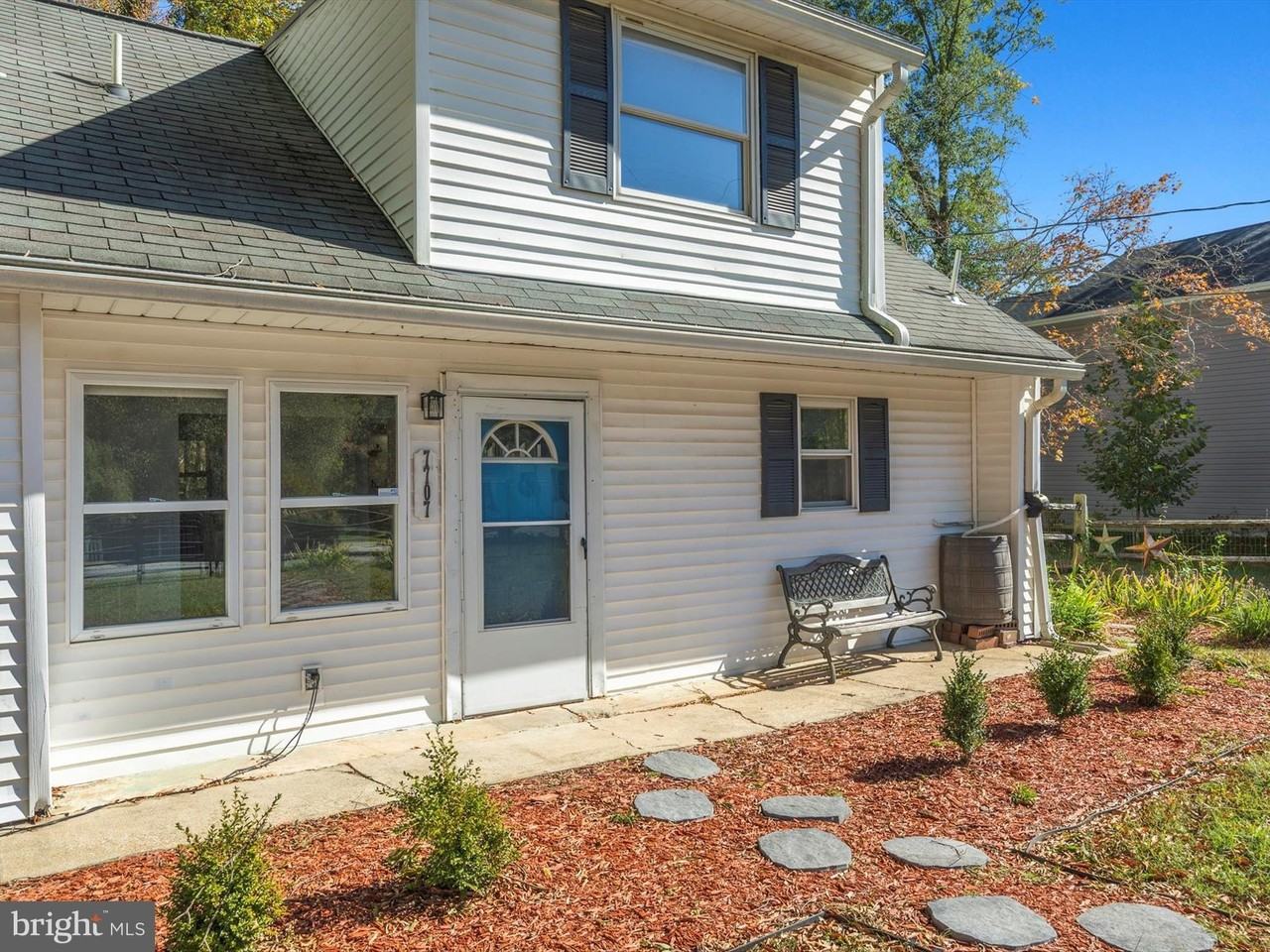 7707 Warsaw Ave - Photo 4 of 34