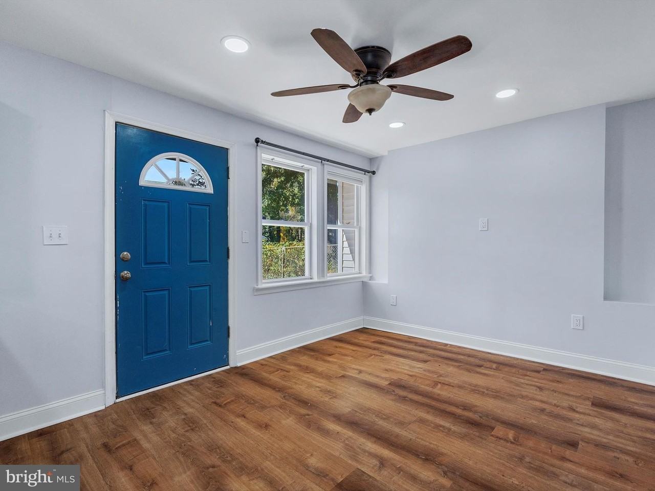 7707 Warsaw Ave - Photo 6 of 34