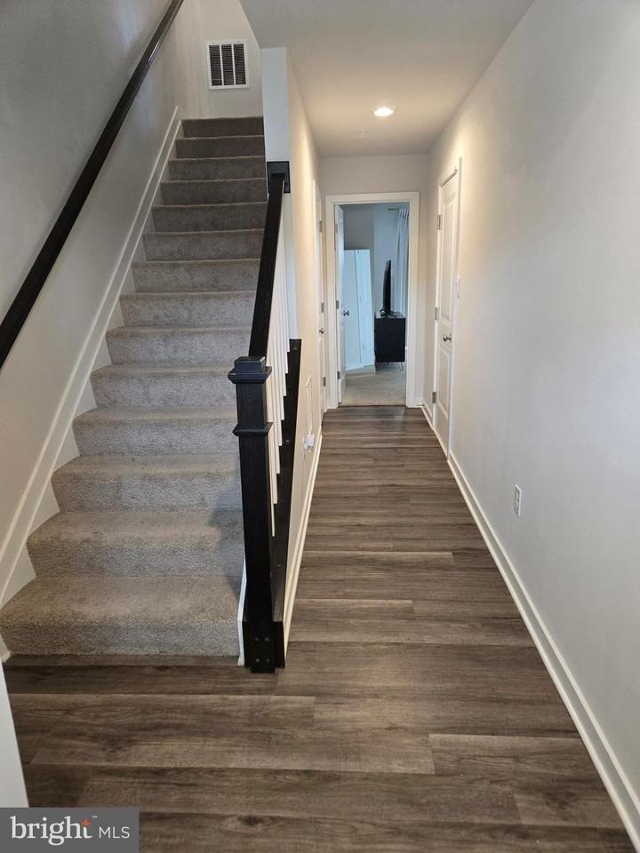519 Swift Heron Ave - Photo 2 of 15